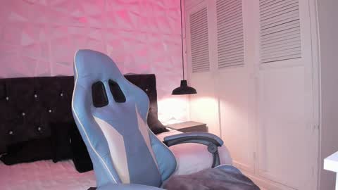 tokio_dl online show from December 2, 2024, 11:51 pm