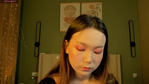 Toki online show from November 3, 2025, 2:02 am