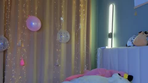 Toki online show from November 27, 2025, 1:51 am