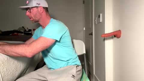 Snapshot of tokyodude12 chatting on February 8, 2026, 2:31 pm The Beekeeper online show from February 8, 2026, 2:31 pm