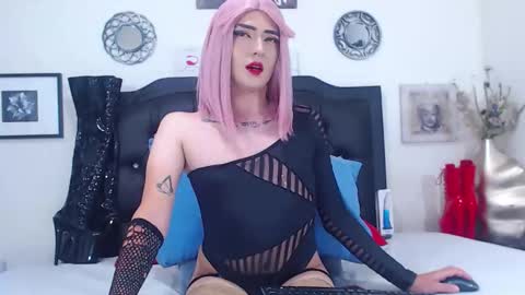 TokyoEvans online show from December 15, 2025, 1:54 am