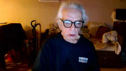 tom112292014 online show from December 21, 2025, 1:46 am