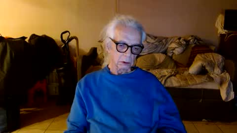 tom112292014 online show from March 21, 2026, 11:08 pm