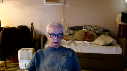 tom112292014 online show from July 25, 2026, 12:36 pm