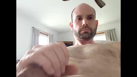 tom52701 online show from May 16, 2026, 7:56 pm