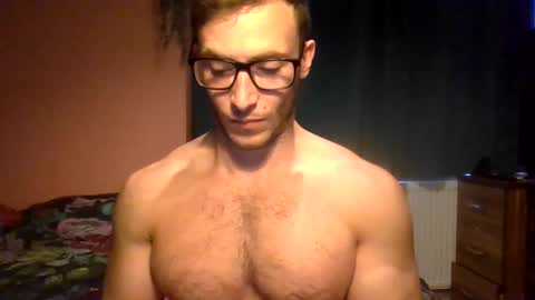 Snapshot of tom90ukx chatting on February 27, 2026, 4:29 pm tom90ukx online show from February 27, 2026, 4:29 pm