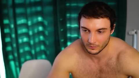 Snapshot of tom_fordd chatting on March 11, 2026, 8:20 am Tom online show from March 11, 2026, 8:20 am