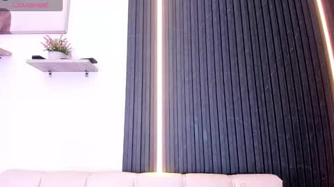 Tom muscle1 online show from November 13, 2025, 12:04 pm