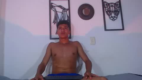 Snapshot of tomas_guebara chatting on October 17, 2025, 6:54 pm tomas_guebara online show from October 17, 2025, 6:54 pm