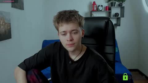 Snapshot of tomas_norton chatting on December 17, 2025, 3:18 pm tomas_norton online show from December 17, 2025, 3:18 pm