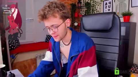 Snapshot of tomas_norton chatting on February 25, 2026, 3:32 pm tomas_norton online show from February 25, 2026, 3:32 pm