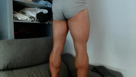 Snapshot of tomasmv chatting on February 14, 2025, 11:10 am ONLYFANS50 OFF TODAY online show from February 14, 2025, 11:10 am