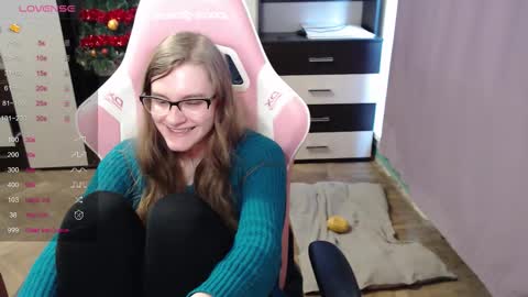 Snapshot of tomato_tease chatting on February 18, 2026, 10:22 am tomato_tease online show from February 18, 2026, 10:22 am