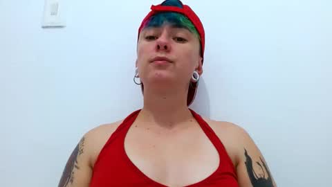 Snapshot of tomboyblue chatting on November 7, 2025, 4:45 am Blue online show from November 7, 2025, 4:45 am