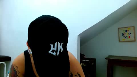 Snapshot of tomboyblue chatting on January 31, 2026, 9:02 pm Blue online show from January 31, 2026, 9:02 pm