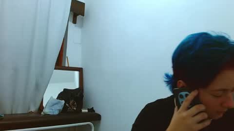 Snapshot of tomboyblue chatting on March 21, 2026, 11:52 pm Blue online show from March 21, 2026, 11:52 pm
