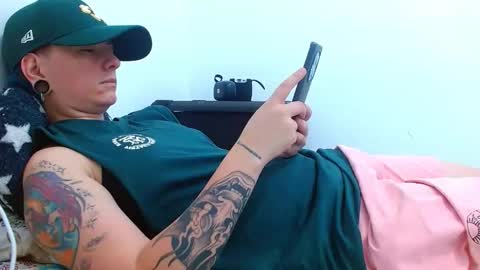 Snapshot of tomboyblue chatting on March 31, 2026, 9:26 pm Blue online show from March 31, 2026, 9:26 pm