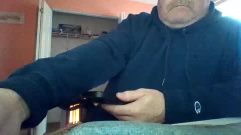 Snapshot of tomcat4848 chatting on October 13, 2025, 3:23 pm tomcat4848 online show from October 13, 2025, 3:23 pm