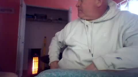 Snapshot of tomcat4848 chatting on December 17, 2025, 5:30 pm tomcat4848 online show from December 17, 2025, 5:30 pm