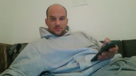 tome55555 online show from November 15, 2025, 10:37 pm