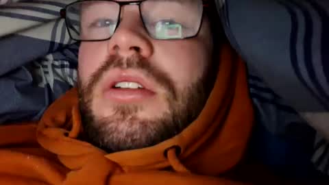 Snapshot of tomlaw1991 chatting on February 22, 2026, 9:24 pm tomlaw1991 online show from February 22, 2026, 9:24 pm