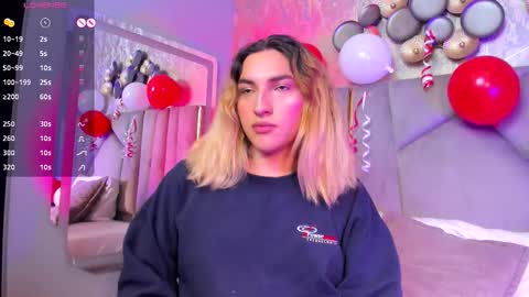 Snapshot of tomlondon_ chatting on February 14, 2026, 4:26 pm online show from February 14, 2026, 4:26 pm