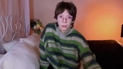 Snapshot of tommiehi chatting on February 6, 2025, 5:57 am Tommie online show from February 6, 2025, 5:57 am