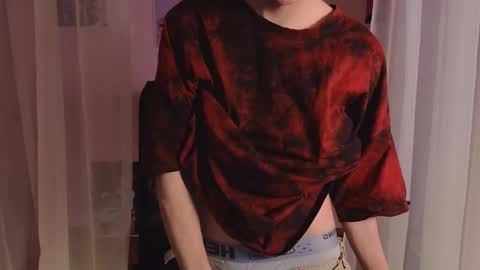 Snapshot of tommiehi chatting on February 19, 2025, 6:00 am Tommie online show from February 19, 2025, 6:00 am