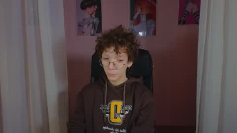 Snapshot of tommiehi chatting on February 21, 2025, 5:46 am Tommie online show from February 21, 2025, 5:46 am