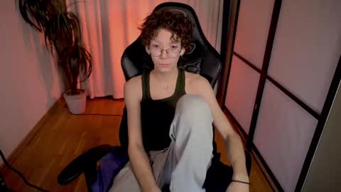 Snapshot of tommiehi chatting on February 23, 2025, 5:56 am Tommie online show from February 23, 2025, 5:56 am