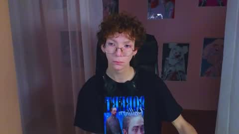 Snapshot of tommiehi chatting on February 27, 2025, 5:24 am Tommie online show from February 27, 2025, 5:24 am