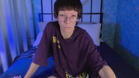 Snapshot of tommiehi chatting on October 16, 2025, 12:17 pm Tommie online show from October 16, 2025, 12:17 pm