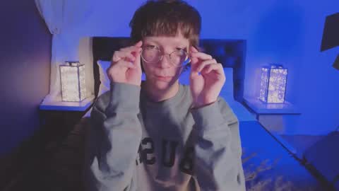 Snapshot of tommiehi chatting on October 19, 2025, 12:06 pm Tommie online show from October 19, 2025, 12:06 pm