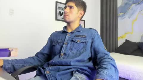 Snapshot of tommy_badboyy chatting on April 25, 2026, 6:38 pm Tommy online show from April 25, 2026, 6:38 pm