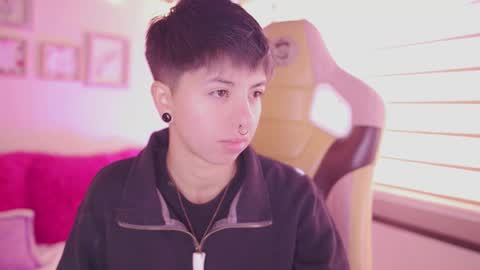 Snapshot of tommy_blue1 chatting on February 26, 2026, 12:26 pm Blue online show from February 26, 2026, 12:26 pm