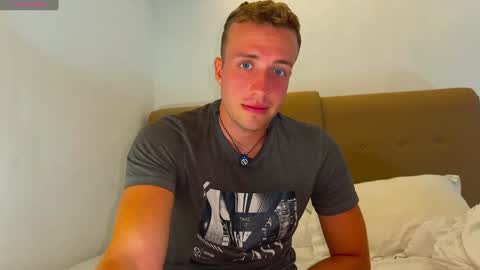 Snapshot of tommy_cumfinger chatting on January 21, 2025, 3:15 am Tommy online show from January 21, 2025, 3:15 am