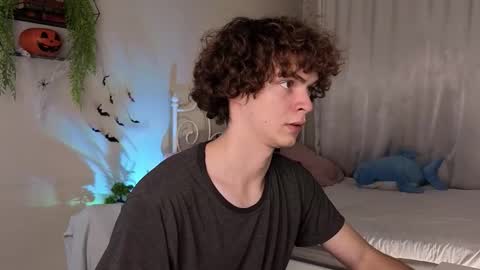 Tommy online show from October 31, 2025, 2:29 pm