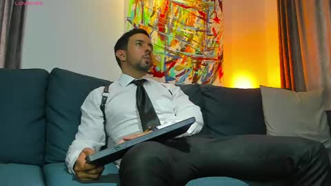 Snapshot of tommy_raym0ndg chatting on May 1, 2026, 8:02 pm tommy_raym0ndg online show from May 1, 2026, 8:02 pm