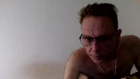 Snapshot of tommyandtomara chatting on April 5, 2026, 9:56 pm tommyandtomara online show from April 5, 2026, 9:56 pm