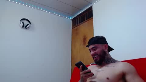 Snapshot of tommyblessd1 chatting on February 13, 2025, 6:59 pm Steven online show from February 13, 2025, 6:59 pm