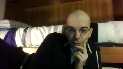 Snapshot of tommycorner chatting on March 12, 2025, 9:35 pm tommycorner online show from March 12, 2025, 9:35 pm