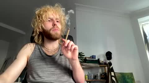 Snapshot of tommyg6420 chatting on September 24, 2025, 3:48 pm First Show ever 3 online show from September 24, 2025, 3:48 pm