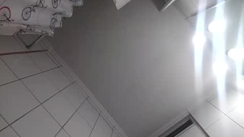 Snapshot of tommypv20 chatting on December 18, 2024, 7:15 am Tommy online show from December 18, 2024, 7:15 am