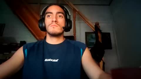 Snapshot of tommypv20 chatting on December 26, 2024, 6:09 am Tommy online show from December 26, 2024, 6:09 am