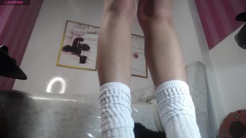 Snapshot of tomoe_b chatting on January 30, 2025, 12:07 am leyla online show from January 30, 2025, 12:07 am