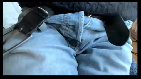 Snapshot of tomtotal chatting on November 26, 2025, 9:21 am Tom online show from November 26, 2025, 9:21 am