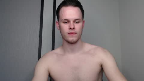 Snapshot of tomy_fleck chatting on March 7, 2025, 2:56 pm tomy_fleck online show from March 7, 2025, 2:56 pm