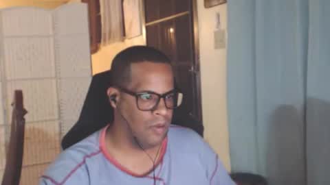 Antonio online show from April 17, 2026, 2:25 am