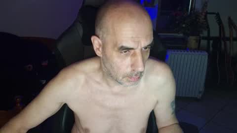 toninspektor online show from October 2, 2025, 6:15 pm