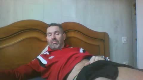 Snapshot of tonio1972 chatting on November 10, 2025, 10:14 am tonio1972 online show from November 10, 2025, 10:14 am